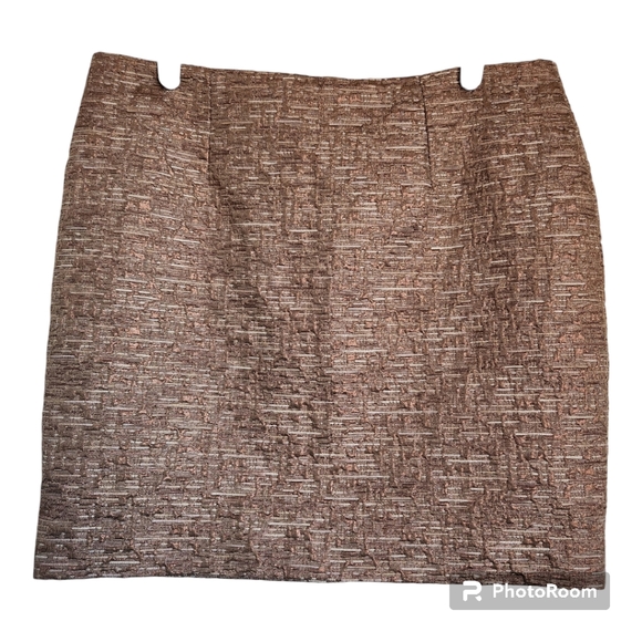 MICHAEL MICHAEL KORS Taupe/ Metallic Gold Mini Textured Skirt Size Petite 8 - Picture 2 of 16